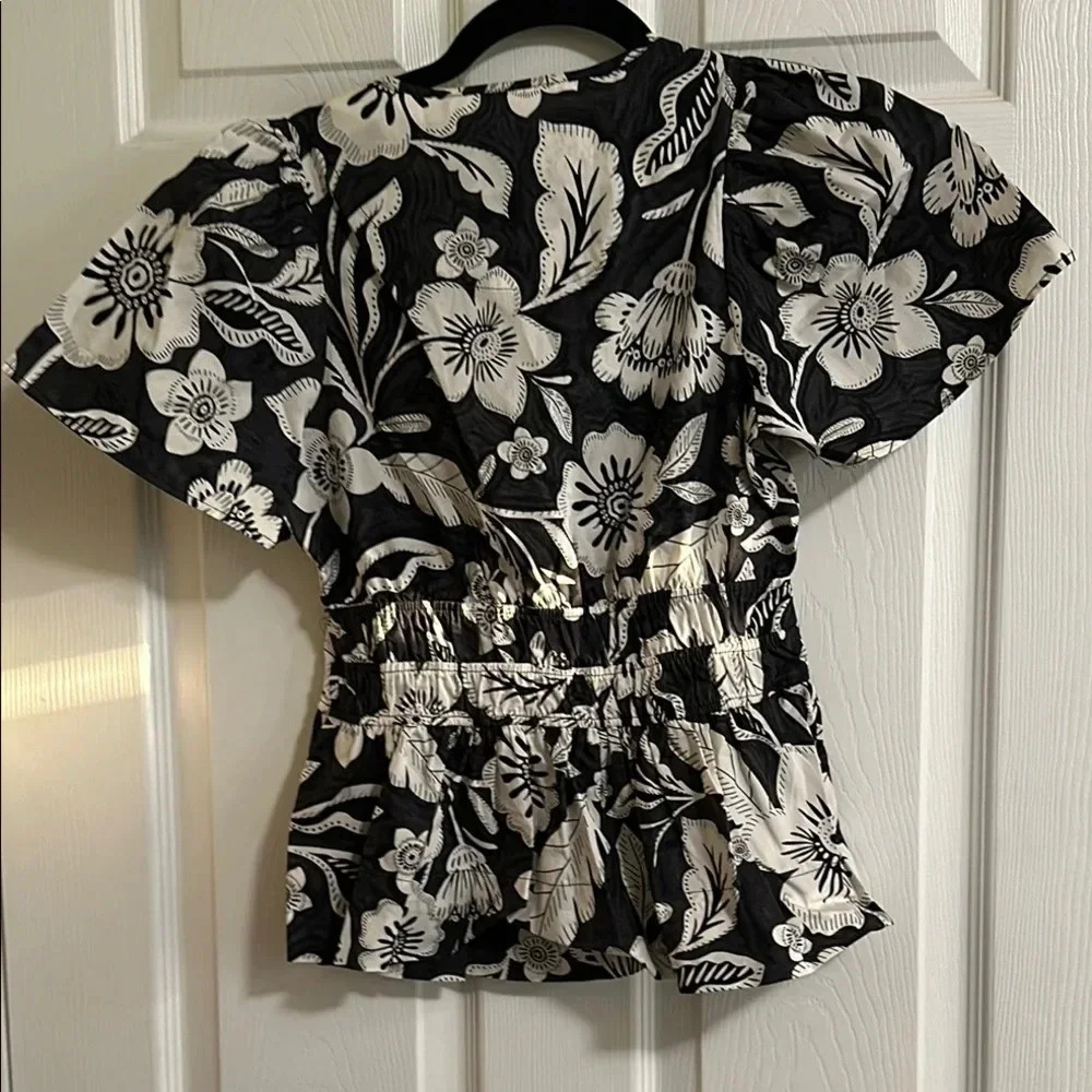 Anthropologie The Somerset Blouse Black & White Floral V-Neck Puff Sleeve Peplum - Picture 5 of 11